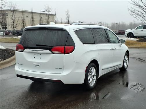 2020 Chrysler Pacifica Limited