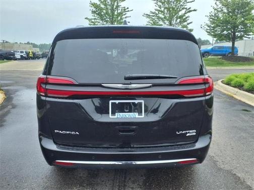 2022 Chrysler Pacifica Limited