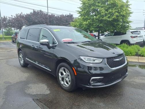 2022 Chrysler Pacifica Limited