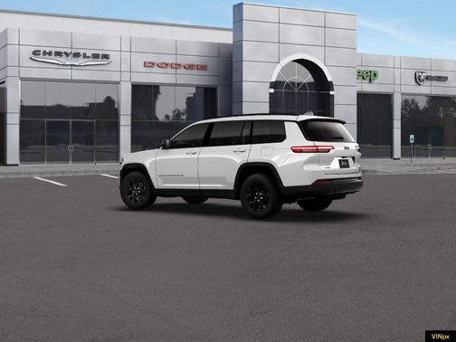Silver Zynith 2026 Jeep Grand Cherokee L Laredo