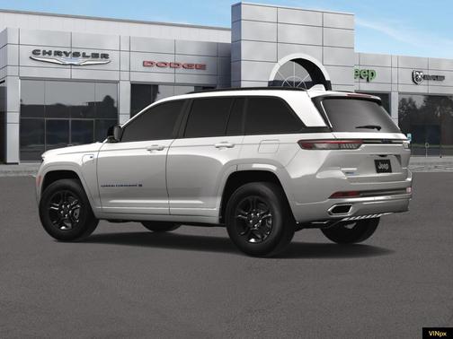 2025 Jeep Grand Cherokee 4xe Base