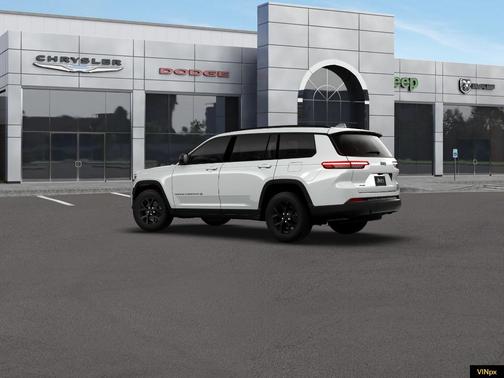 Silver Zynith 2026 Jeep Grand Cherokee L Laredo