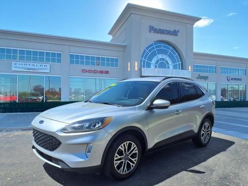 2020 Ford Escape SEL
