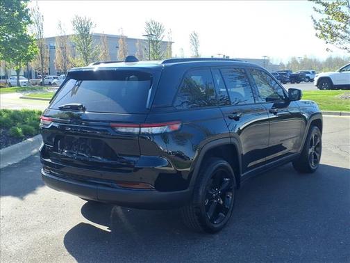 Diamond Black 2025 Jeep Grand Cherokee Limited