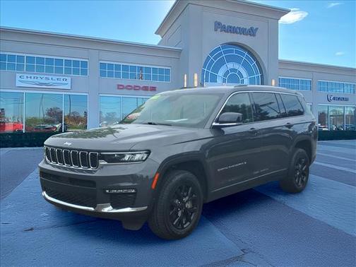 Metallic 2023 Jeep Grand Cherokee L Limited