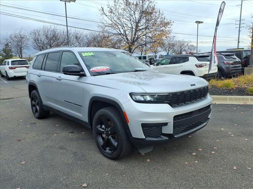 2024 Jeep Grand Cherokee L Laredo