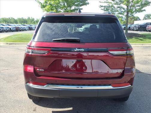 Velvet 2023 Jeep Grand Cherokee Laredo