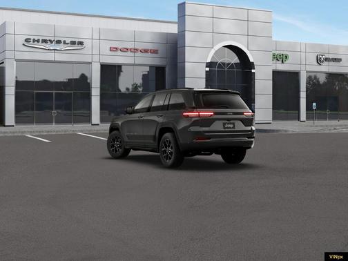 Baltic Gray 2026 Jeep Grand Cherokee Laredo