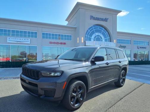 2023 Jeep Grand Cherokee L Laredo