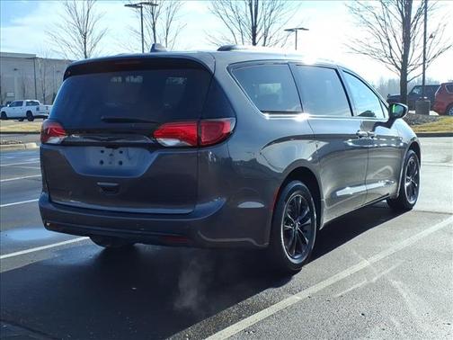 2020 Chrysler Pacifica Launch Edition