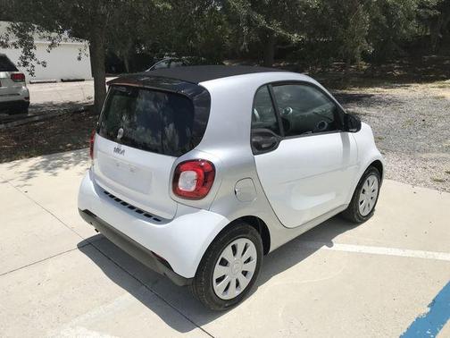 Used 2017 Smart ForTwo For Sale Near Me | Cars.com