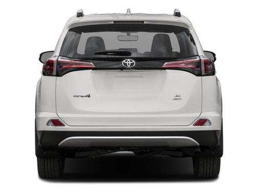 2017 Toyota RAV4 SE