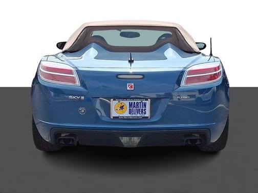 2008 Saturn Sky Red Line
