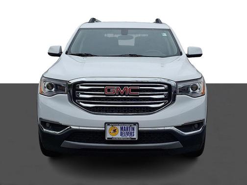 Summit White 2017 GMC Acadia SLE-2