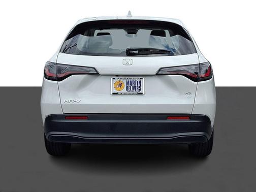 Platinum White 2024 Honda HR-V LX