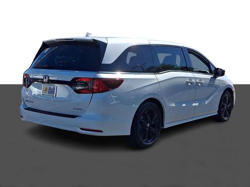 Platinum White Pearl 2024 Honda Odyssey Sport