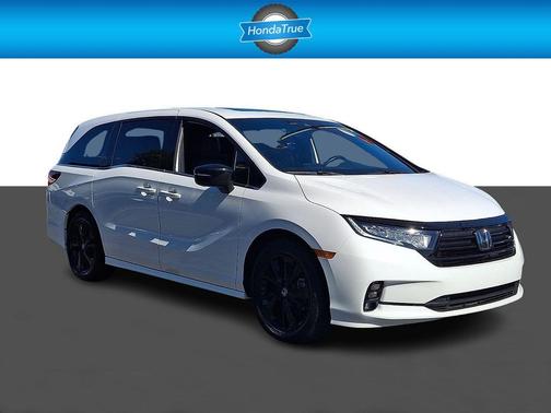 Platinum White Pearl 2024 Honda Odyssey Sport