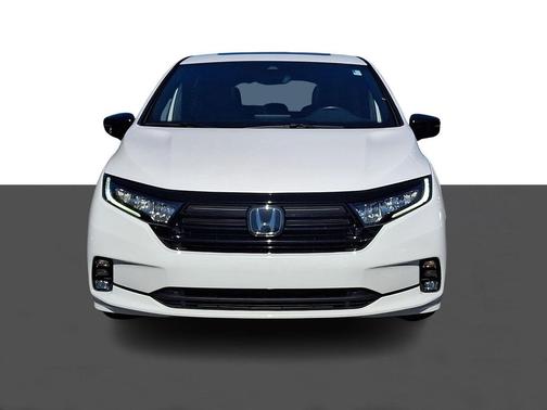 Platinum White Pearl 2024 Honda Odyssey Sport