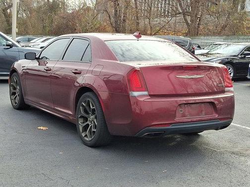 2019 Chrysler 300 S