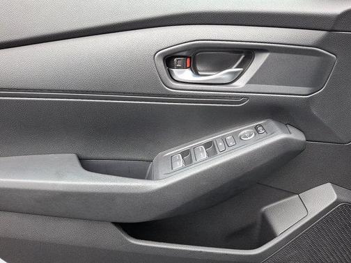 2025 Honda Accord LX 1.5T