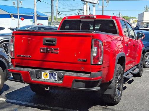 Cardinal Red 2016 GMC Canyon SLE
