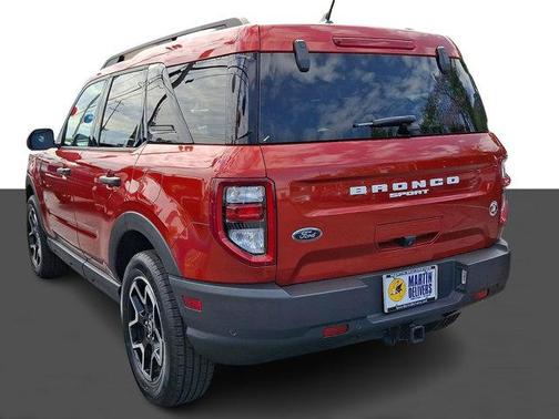 Hot Pepper Red Tinted Clearcoat 2022 Ford Bronco Sport Big Bend