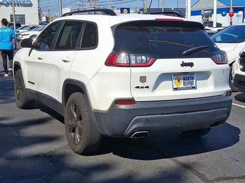 2019 Jeep Cherokee Altitude