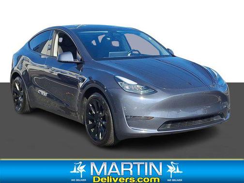 2023 Tesla Model Y Long Range Dual Motor All-Wheel Drive