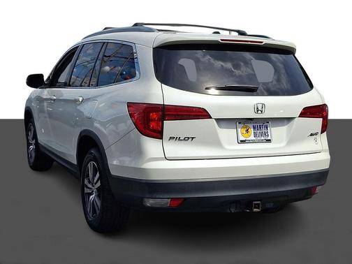 White Diamond Pearl 2017 Honda Pilot EX-L