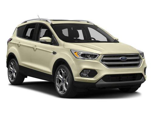 White Platinum Clearcoat Metallic 2017 Ford Escape Titanium