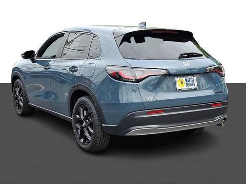 Pearl 2024 Honda HR-V AWD Sport