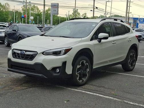Crystal White Pearl 2023 Subaru Crosstrek Limited