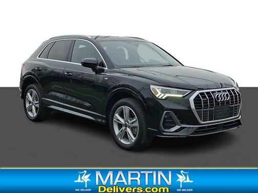 2022 Audi Q3 45 S line Premium Plus
