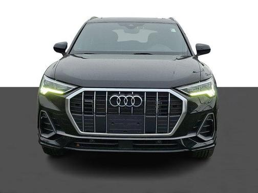 2022 Audi Q3 45 S line Premium Plus