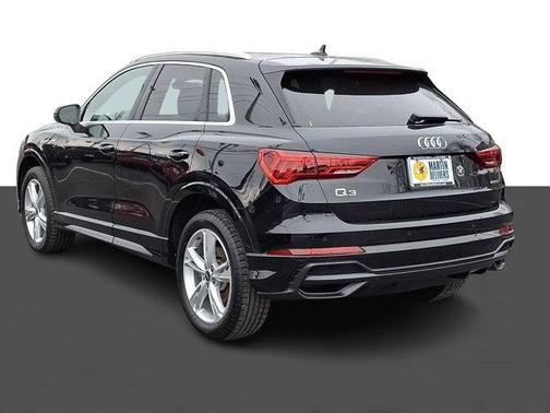 2022 Audi Q3 45 S line Premium Plus