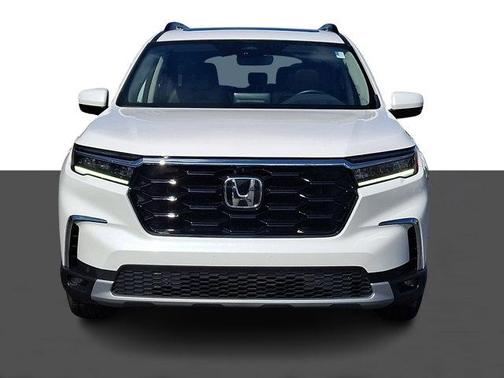 Platinum White Pearl 2024 Honda Pilot Elite