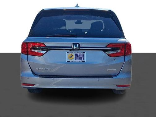 Lunar Silver Metallic 2023 Honda Odyssey Touring