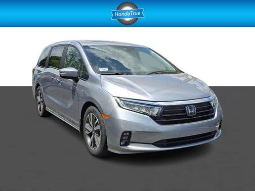 Lunar Silver Metallic 2023 Honda Odyssey Touring