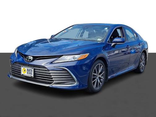 Reservoir Blue 2024 Toyota Camry XLE