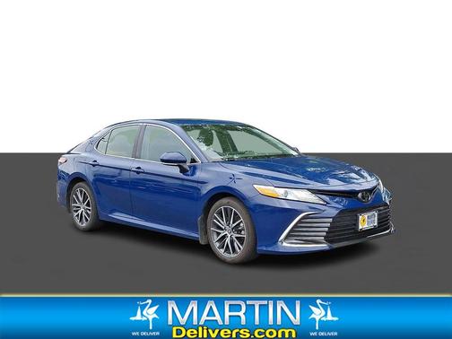 Reservoir Blue 2024 Toyota Camry XLE