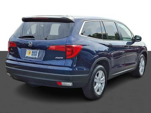 2016 Honda Pilot LX