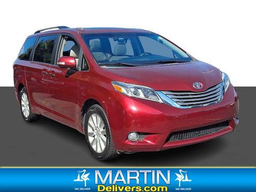 2015 Toyota Sienna XLE