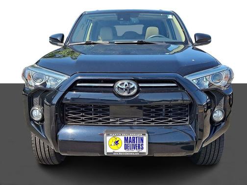 Midnight Black Metallic 2020 Toyota 4Runner SR5 Premium
