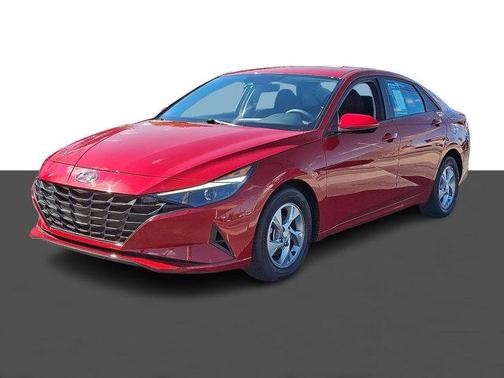 2023 Hyundai ELANTRA SE