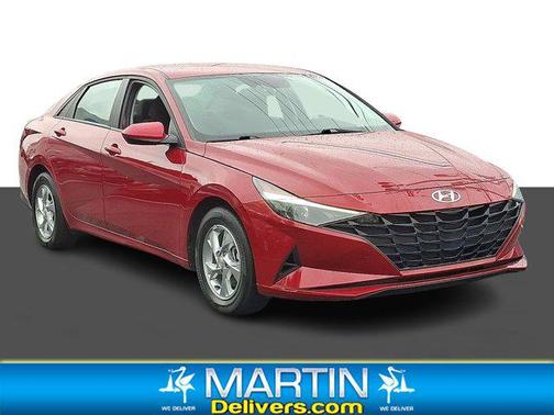 2023 Hyundai ELANTRA SE