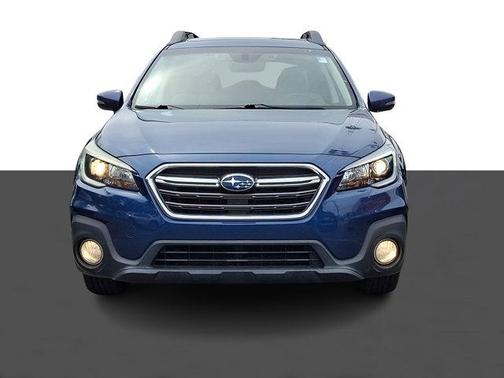 Abyss Blue Pearl 2019 Subaru Outback 2.5i Premium