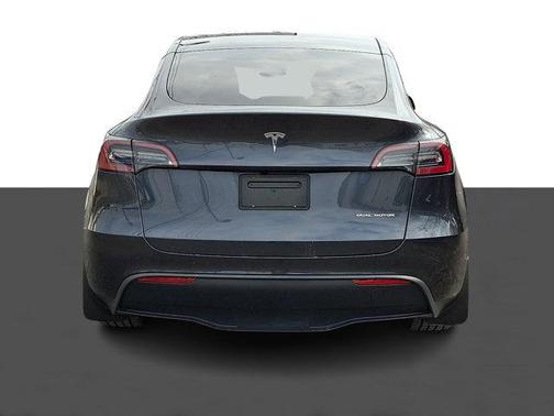 2024 Tesla Model Y Long Range Dual Motor All-Wheel Drive