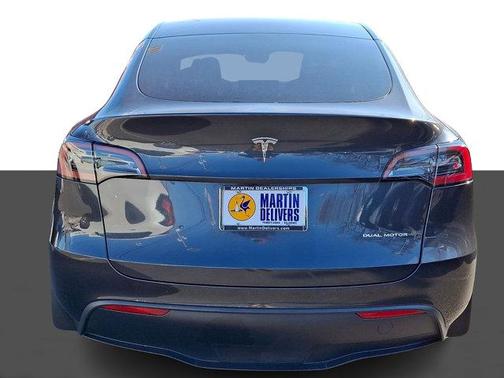 2024 Tesla Model Y Long Range Dual Motor All-Wheel Drive