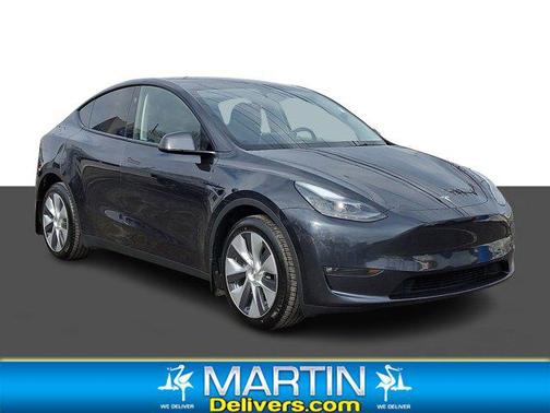 2024 Tesla Model Y Long Range Dual Motor All-Wheel Drive