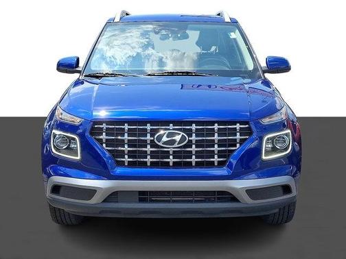 2022 Hyundai VENUE Limited